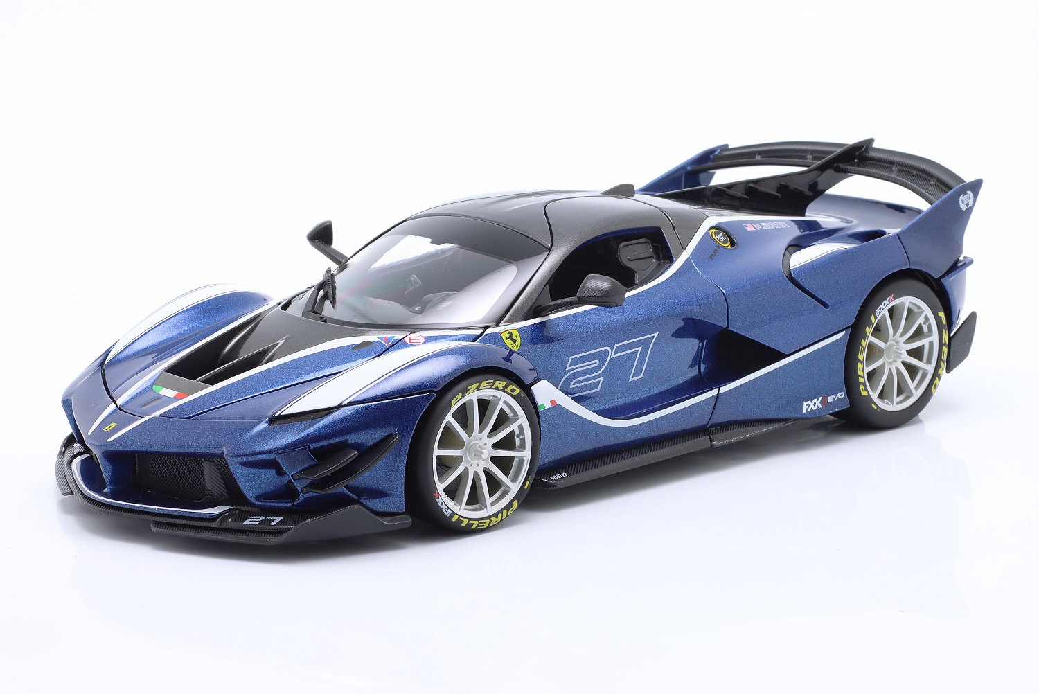 Ferrari FXX-K Evo 2017 Peter Mann #27 Tour de France blau 1:18