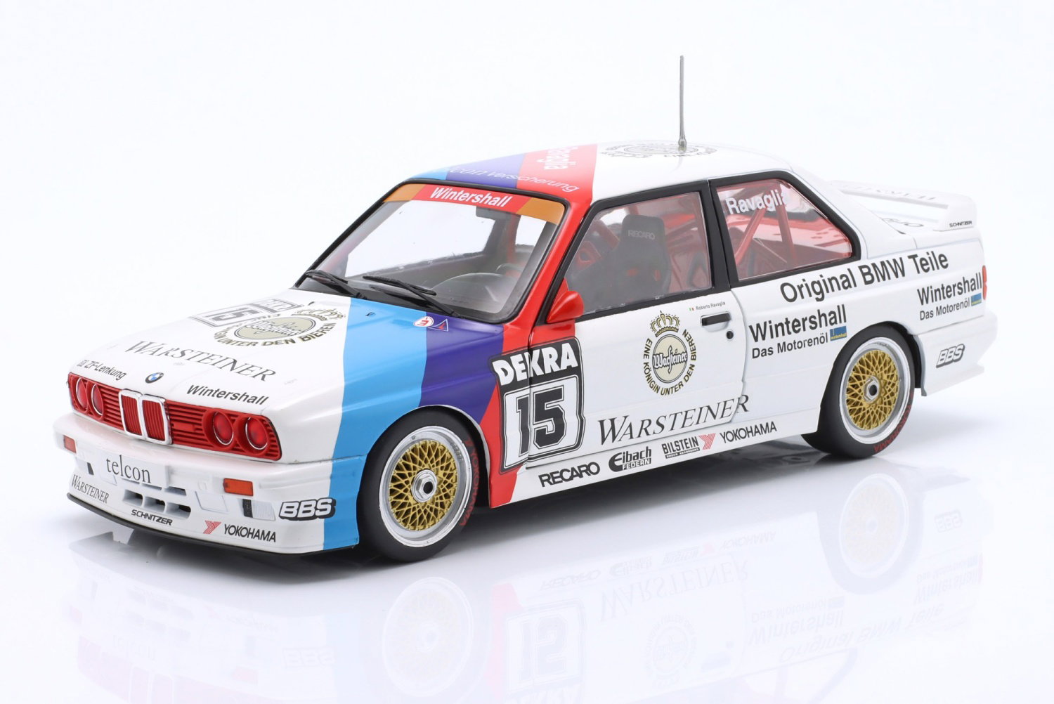 BMW M3 (E30) #15 DTM Champion 1989 Roberto Ravaglia 1:18