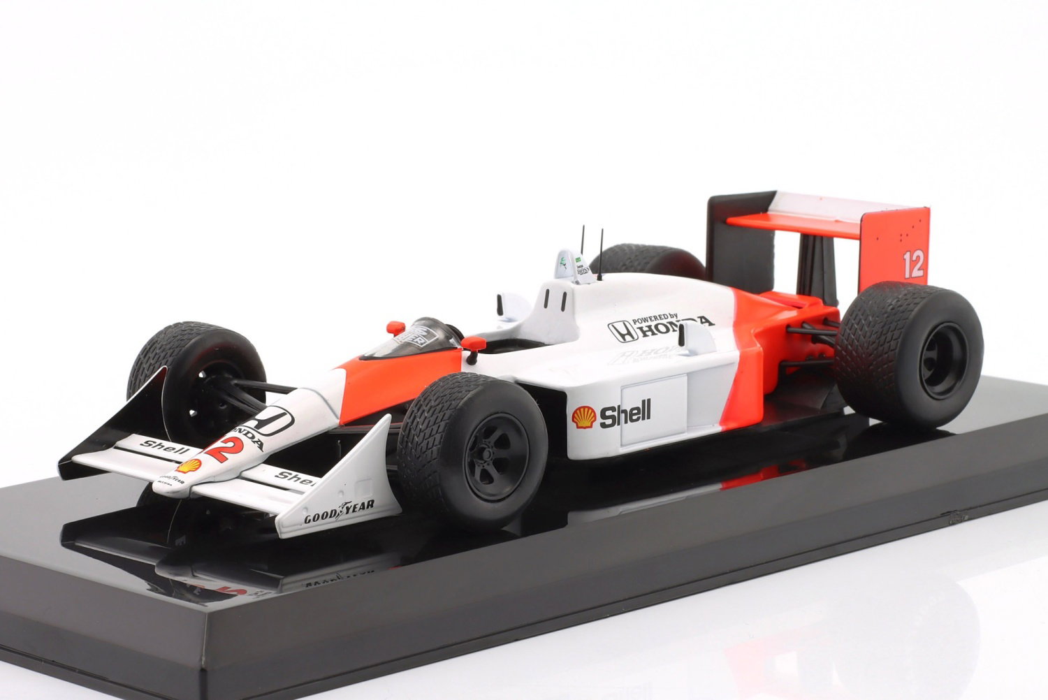 Ayrton Senna McLaren MP4/4 #12 F1 Weltmeister 1988 1:24